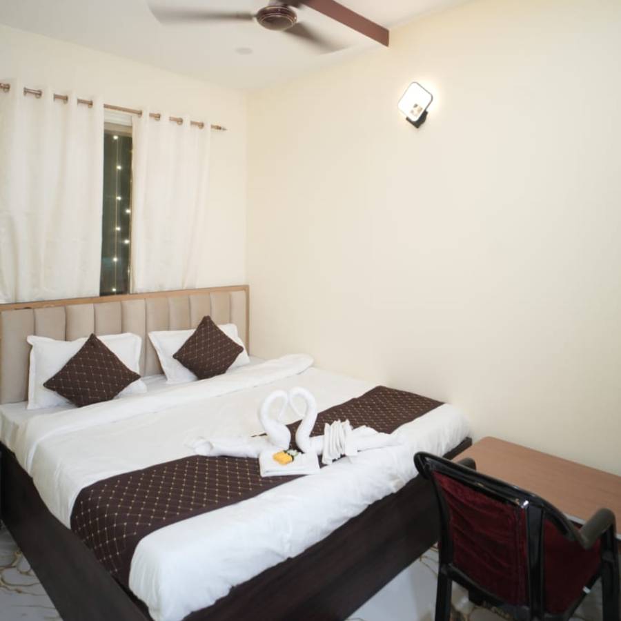 Comfortable hotel room in Varanasi